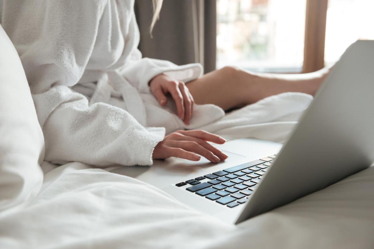 Magnolia Inn Extended Stay Of Kingsland - New 2024 - Book A Kitchen Room - 12 Noon Check Out - Sleep In Late - Better Sleep - Ultra Sparkling - Pool Open Until Until 4Am - Stay And Save Today - 24 Hour Front Desk - Premium Coffee Bar - Award Winning Exterior photo